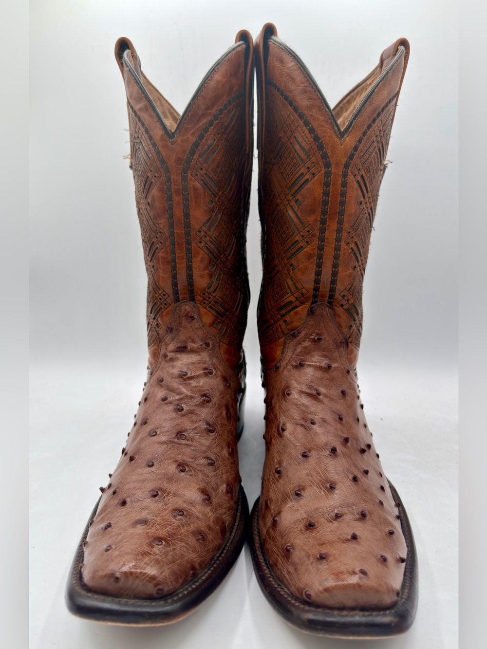 Pre-own mens full quill ostrich boots like new worn few times SIZE 9D